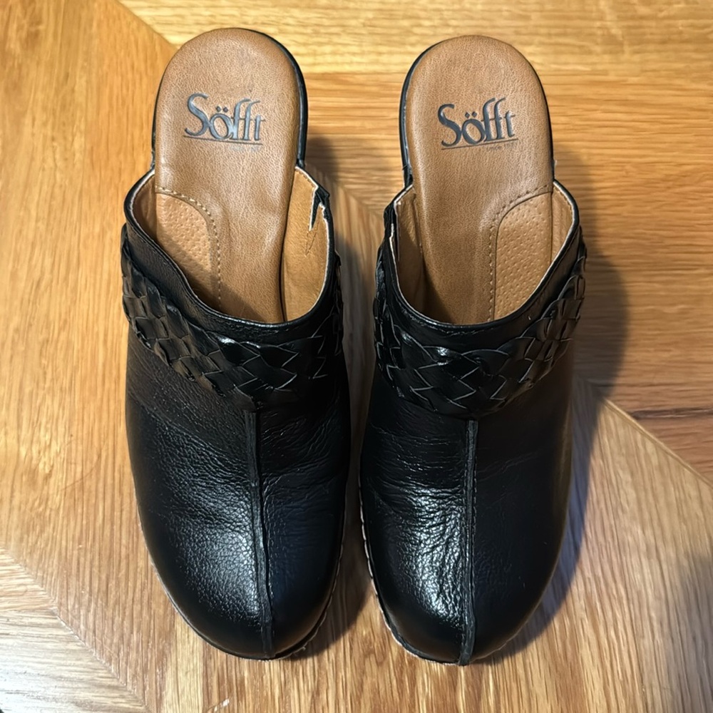 Black Sofft Clogs with Heel  7M
